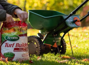 Fall Fertilizer Application